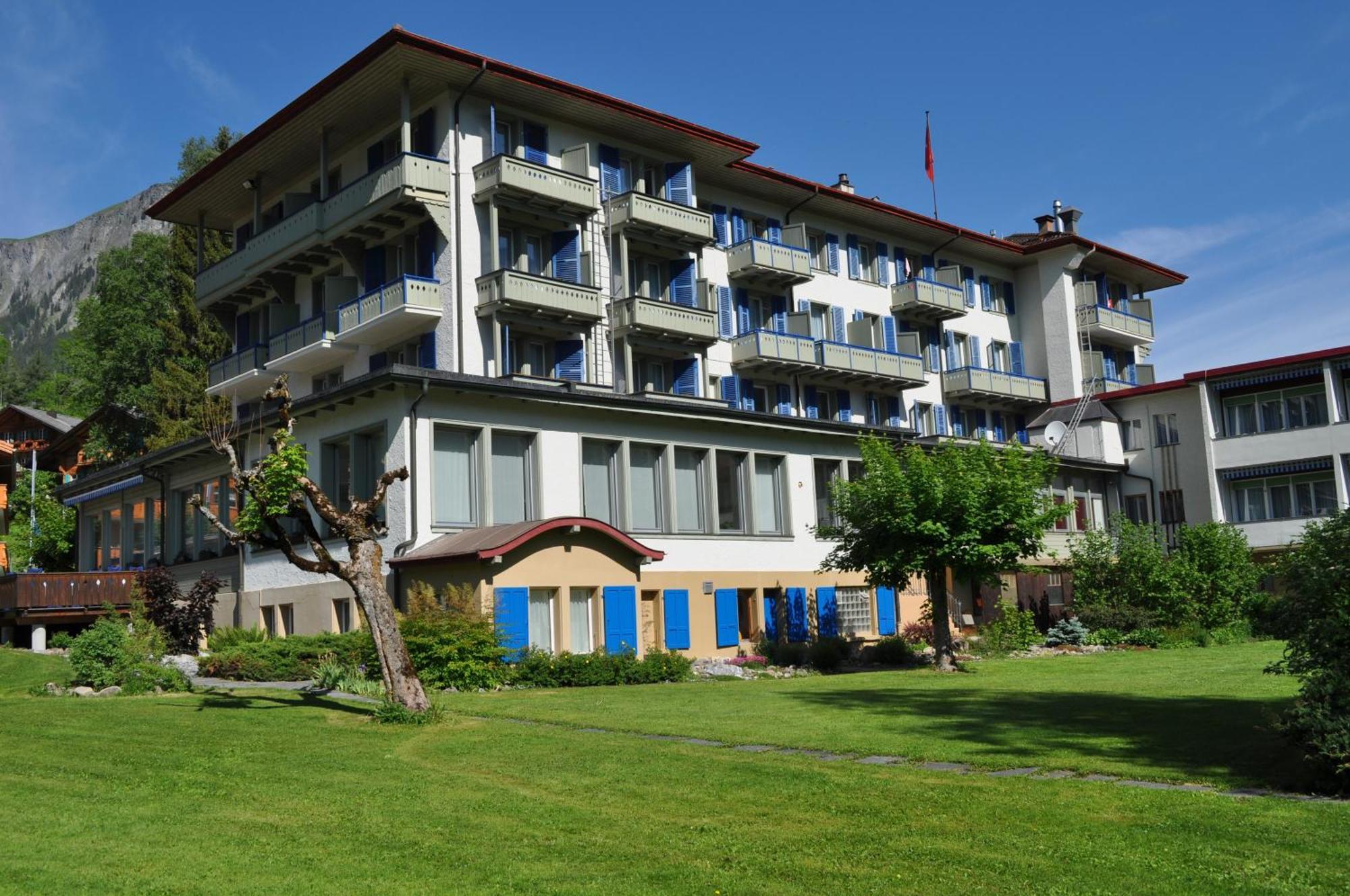 Parkhotel Bellevue Budget Lenk Dış mekan fotoğraf