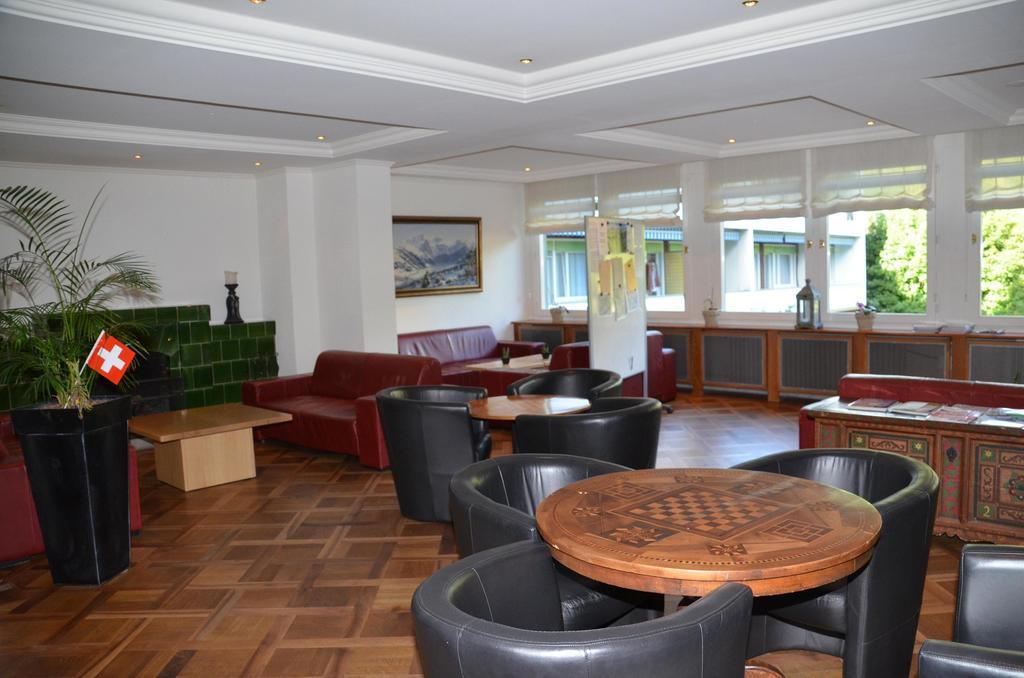 Parkhotel Bellevue Budget Lenk Dış mekan fotoğraf
