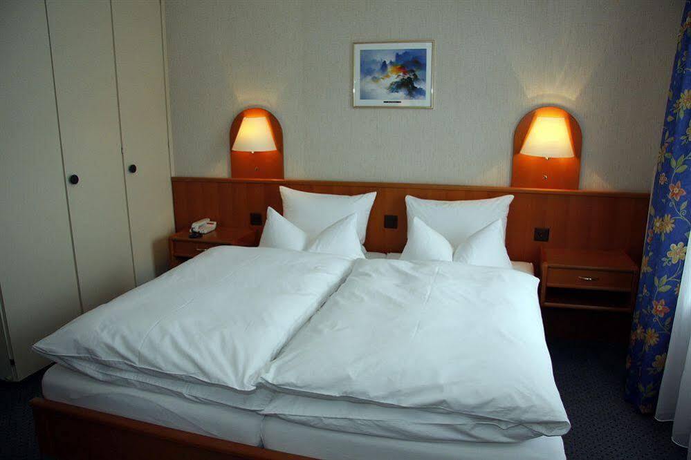 Parkhotel Bellevue Budget Lenk Dış mekan fotoğraf
